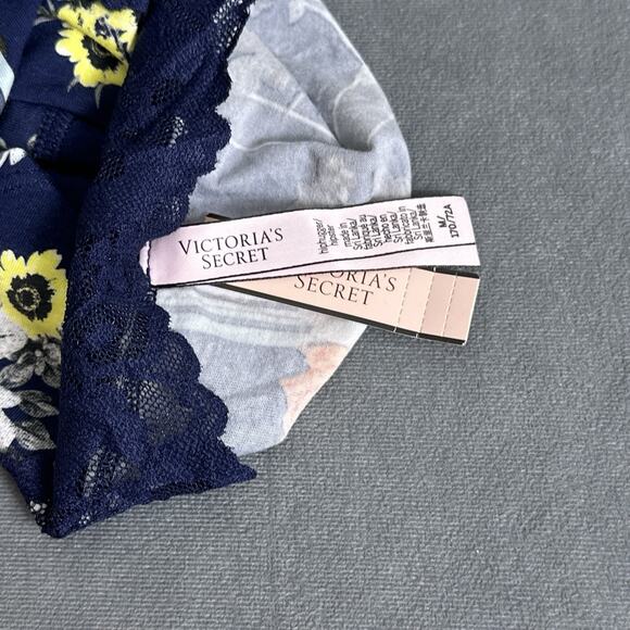 Victoria's Secret Hiphugger Hipster Panty Wide Lace Size Medium New NWT Cotton - Picture 6 of 9